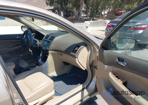 2004 Honda Accord 2.4 Ex из США, поврежденный, VIN 1HGCM56864A126909